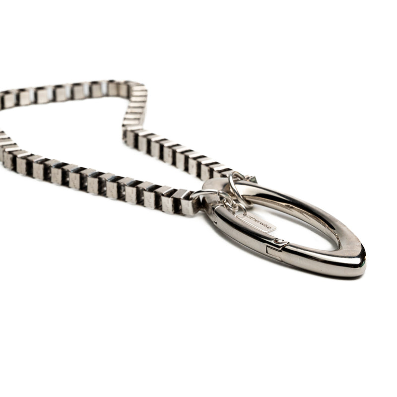 Chain necklace choker with oversized oval spring snap carabiner (NC-1231)