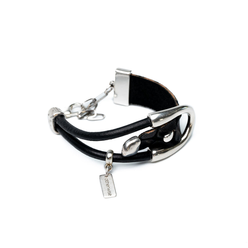 Metal and leather bracelets (BR-495 BR-496)